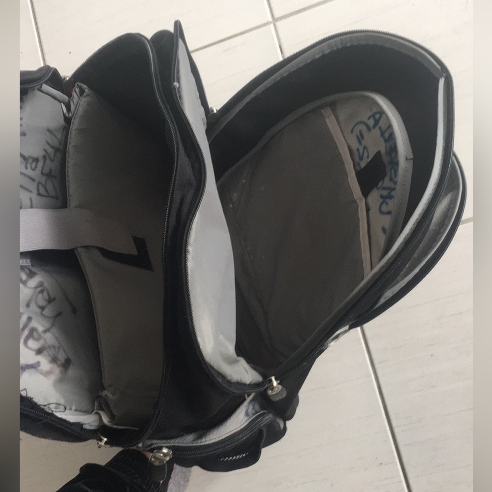 SAMSONITE GRAFFITI MULTI-POCKET LAPTOP BACKPACK UNISEX - Picture 12 of 17